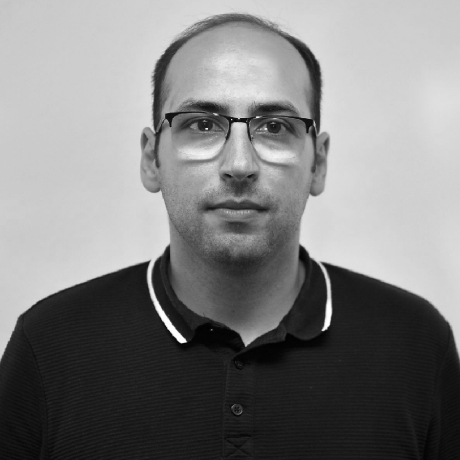 Radu Socaciu - Inginer dezvoltare software și fondator SmilesManager